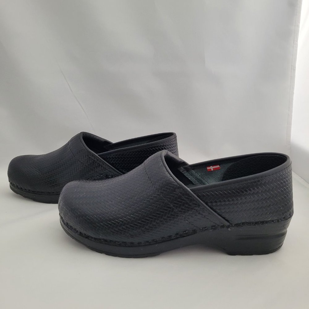 Sanita Black Woven Leather Clogs - Size 41 (US Size 10) Womens